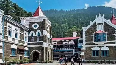 Photo of उत्तराखंड: त्रिस्तरीय पंचायत चुनाव पर हाईकोर्ट ने लगाई रोक
