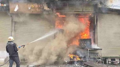Photo of मालरोड पर दुकान में लगी भीषण आग, मची अफरा तफरी, सारा सामान जलकर राख
