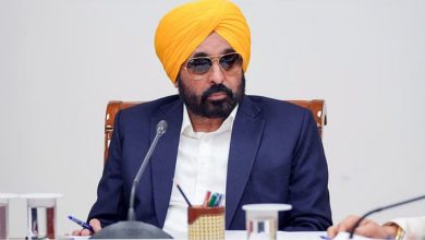 Photo of पंजाब : केंद्र पर मान सरकार के आरोप के बाद गरमाई राजनीति…
