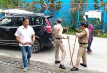 Photo of जिला पंचायत और ब्लॉक प्रमुख के लिए मतदान की प्रक्रिया हुई शुरू