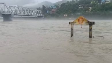 Photo of उत्तराखंड: पहाड़ से मैदान तक बारिश का अलर्ट, बाढ़ के खतरे की भी चेतावनी