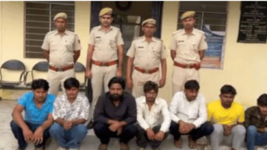 Photo of जमानत पर जेल से बाहर आते ही हिस्ट्रीशीटर ने किया शक्ति प्रदर्शन, पुलिस ने साथियों समेत दबोचा