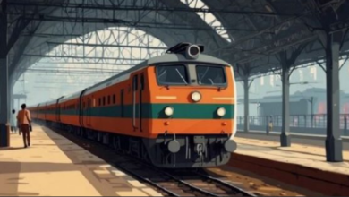 Photo of दिल्ली: रेल पटरियों पर नशे का धुआं, ट्रेनों से हो रही गांजा तस्करी