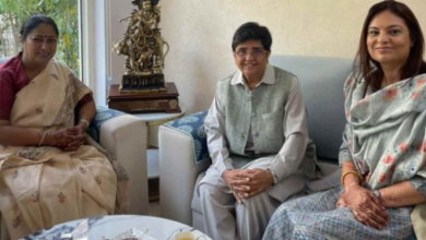 Photo of पूर्व आईपीएस अधिकारी किरण बेदी ने दिल्ली की सीएम रेखा गुप्ता से की मुलाकात