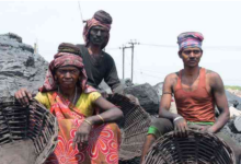 Photo of खदान से कोयला निकालने वालों को मिला ₹1-1 लाख का दिवाली बोनस