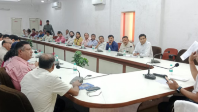Photo of एसडीएम के खिलाफ एकजुट हुए कर्मचारी, केस दर्ज करने के लिए दिया 48 घंटे का समय