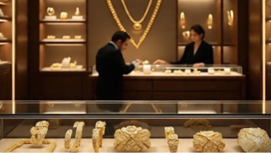 Photo of सोने में हल्की गिरावट, चांदी में चमक फिर भी बरकरार, आपके शहर में क्या है दाम
