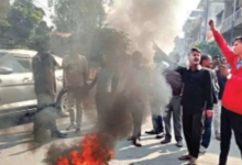 Photo of नेपाल: मधेश सीएम के शपथ ग्रहण का विरोध, कार्यालय में तोड़फोड़