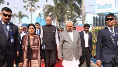 Photo of सीएम नीतीश ने किया पटना डेयरी प्रोजेक्ट का निरीक्षण