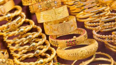 Photo of सोने में हल्की गिरावट तो चांदी की चमक हुई तेज