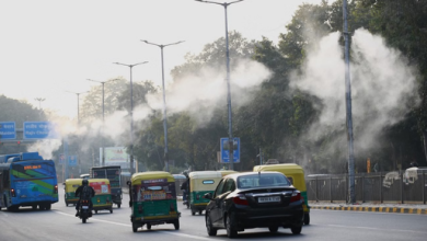Photo of दिल्लीवासियों को प्रदूषण से मिली मामूली राहत, अब ‘गंभीर’ से ‘बहुत खराब’ श्रेणी में पहुंची AQI