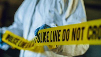 Photo of घर से निकले श्रमिक का शव फंदे से लटका मिला, हत्या का आरोप