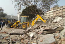 Photo of दिल्ली के तुर्कमान गेट इलाके में बवाल: कैसे भड़का था उपद्रव? सपा सांसद का आया नाम