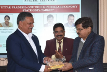 Photo of कृषि, उद्योग व सेवा क्षेत्र से बनेगा ट्रिलियन डॉलर यूपी