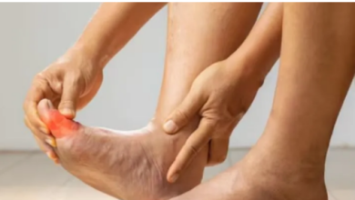 Photo of सोते समय पैरों में महसूस होती है ये चीज? सावधान, यह सामान्य थकान नहीं…