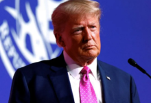 Photo of ईरान पर हमला करने की योजना बना रहा अमेरिका, ट्रंप ने प्रदर्शनकारियों से कहा- ‘US मदद के लिए तैयार’