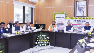 Photo of  कई विभागों में नौकरियां, आठवीं पास को भी जॉब; बिहार कैबिनेट से वकीलों को तोहफा