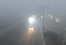 Photo of दिल्ली में गलन वाली ठंड!: गुरुग्राम पर घने कोहरे का कहर, विजिबिलिटी बेहद कम