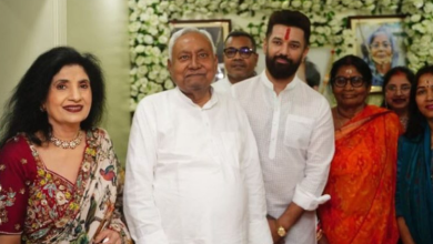 Photo of चिराग और चेतन की दही-चूड़ा पार्टी में पहुंचे सीएम नीतीश समेत कई दिग्गज