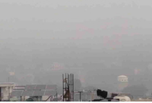 Photo of कोहरे और शीतलहर ने बढ़ाई ठिठुरन, सूखी ठंड कर रही परेशान, आज भी येलो अलर्ट