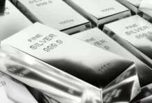 Photo of टूट गए सभी रिकॉर्ड, पहली बार 3 लाख के पार पहुंची चांदी, एक दिन में 13000 रुपये से ज्यादा का उछाल