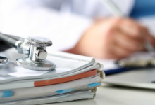 Photo of  एंटी रैगिंग कमेटी में बदलाव की तैयारी में एचएनबी विवि, घटना के बाद से प्रबंधन पर उठ रहे सवाल