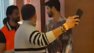 Photo of टीम इंडिया के स्टार ने फैन को किया सेल्फी देने से इनकार तो मच गया बवाल