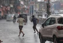 Photo of दिल्ली-एनसीआर में बदला मौसम का मिजाज, हल्की हवाओं के साथ बूंदाबांदी