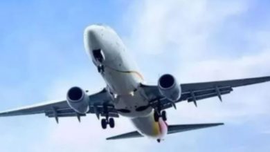 Photo of दिल्ली-गोवा फ्लाइट में यात्री ने शौचालय में पी बीड़ी, केस दर्ज