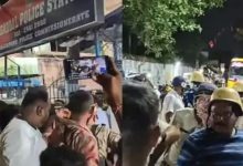 Photo of पीएम मोदी की रैली से पहले बंगाल के जगद्दल में भारी हिंसा, फेंके गए देसी बम