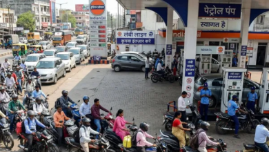Photo of पेट्रोल-डीजल पर लग गई लिमिट! नहीं मिलेगा ₹1000 से ज्यादा का तेल