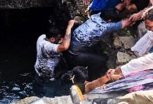 Photo of कानपुर में बड़ा हादसा: बीएड परीक्षा केंद्र के बाहर धंसी जर्जर स्लैब…