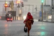 Photo of आंधी, बारिश और ओले: तीन दिन मौसम मचाएगा तूफान